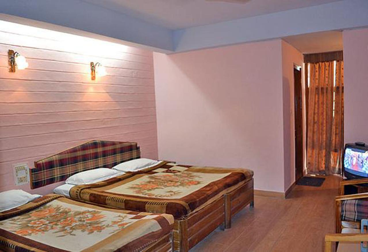 Hotel Radhe Continental Нейнитал Екстериор снимка